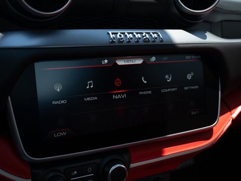 Used 2023 Ferrari Portofino M RWD image 42