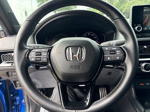 Used 2024 Honda Civic Sport image 12
