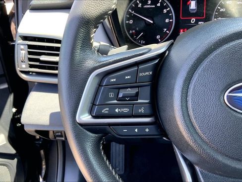 Used 2024 Subaru Outback Premium AWD/4WD image 11