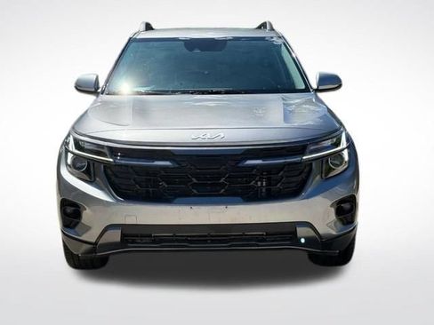 Used 2024 Kia Seltos X-Line AWD/4WD image 9