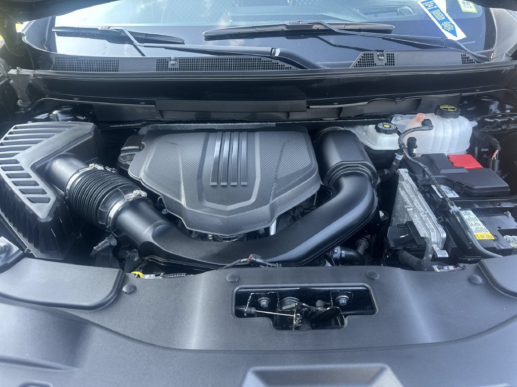 Used 2024 GMC Acadia Denali AWD/4WD image 31
