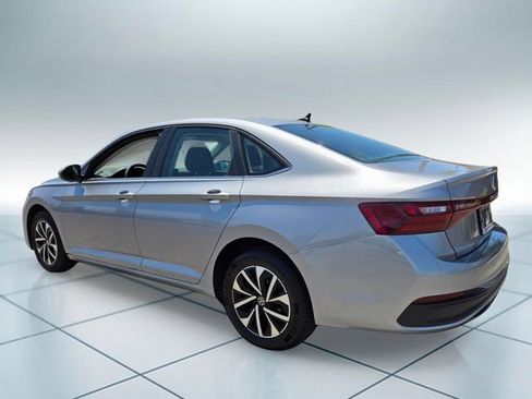 Used 2025 Volkswagen Jetta S FWD image 8