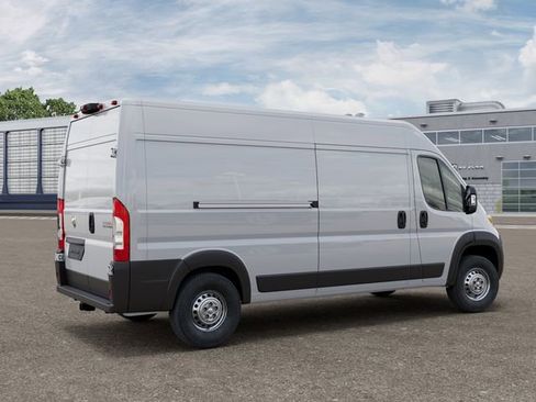 New 2026 RAM ProMaster 2500 w/ Storage Group FWD image 4