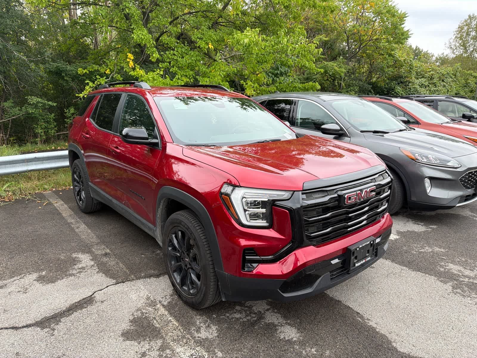 Used 2025 GMC Terrain Elevation w/ Black Edition AWD/4WD image 19
