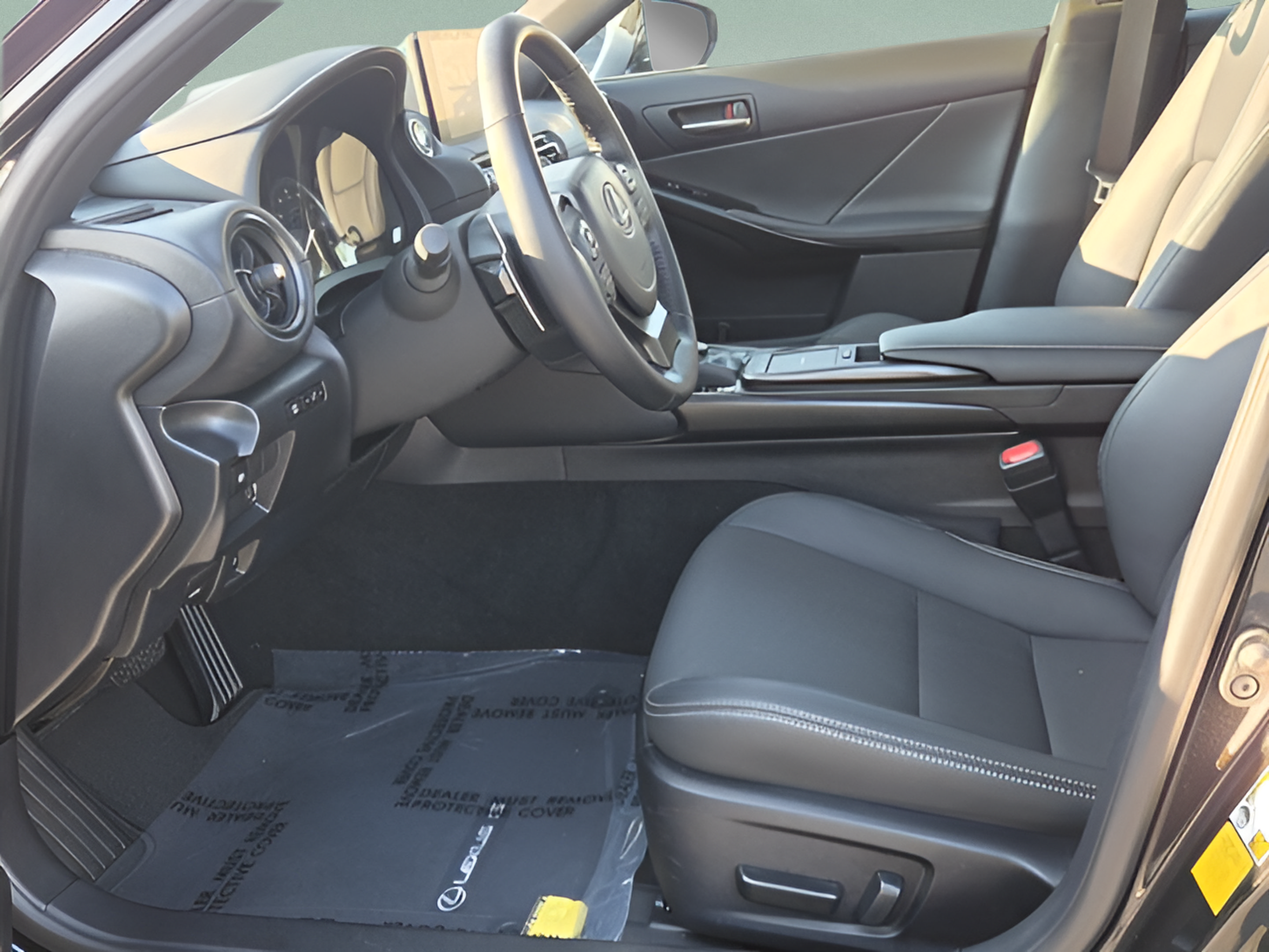 Used 2025 Lexus IS 350 F Sport w/ Accessory Package RWD image 10