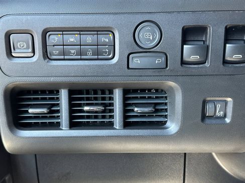 Used 2023 Chevrolet Brightdrop 600 w/ Active Safety Package 2 AWD/4WD image 28