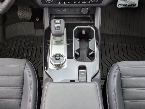 New 2026 Mitsubishi Outlander SE FWD image 19