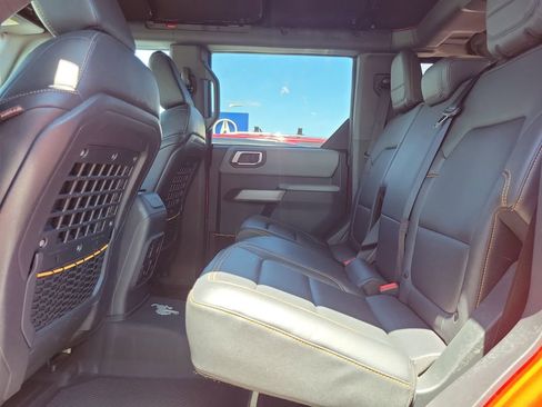 Used 2022 Ford Bronco Badlands AWD/4WD image 9