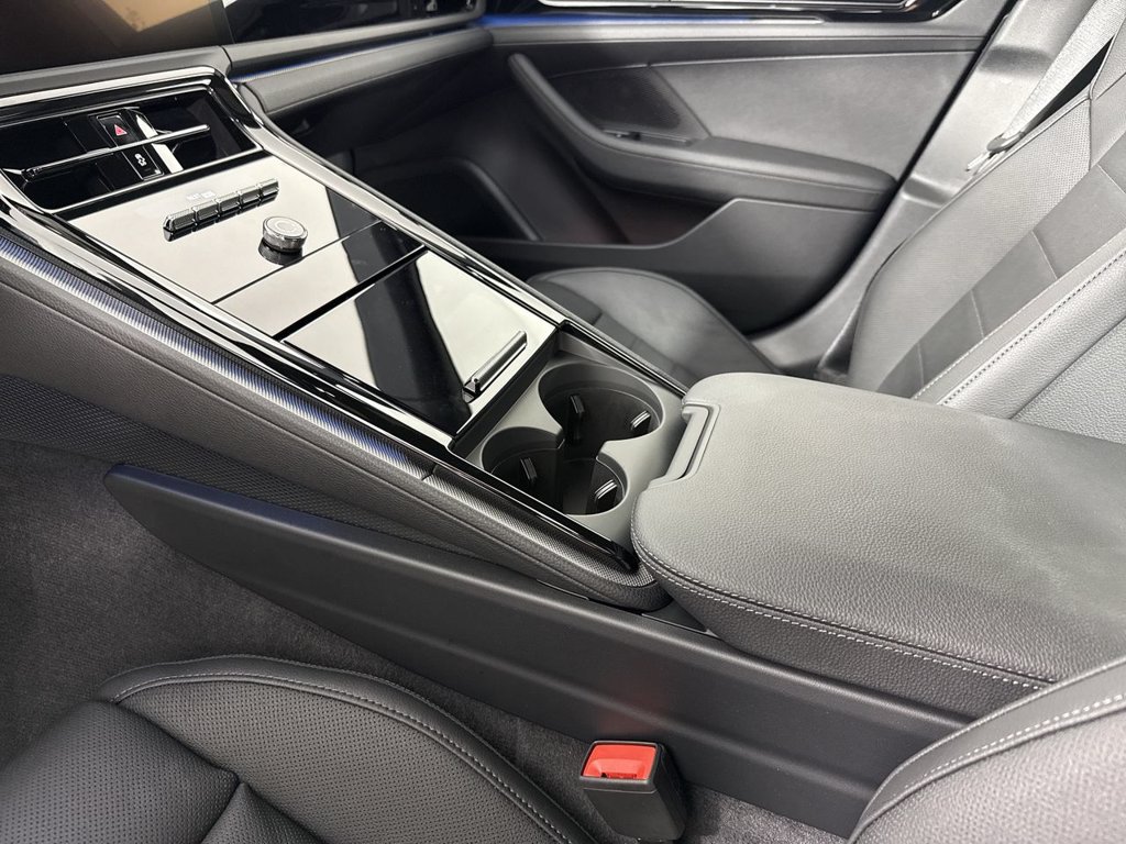 New 2026 Porsche Panamera 4 AWD/4WD image 31