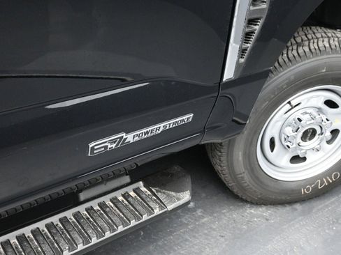 New 2025 Ford F250 XL image 7