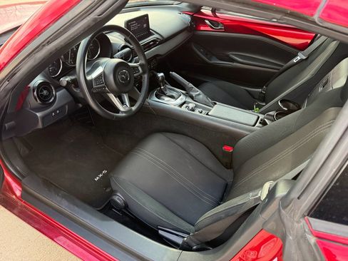 Used 2021 MAZDA MX-5 Miata RF Club image 29