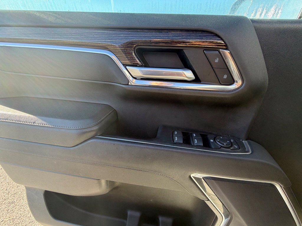 Used 2023 GMC Sierra 1500 Elevation AWD/4WD image 14