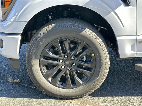 New 2025 Ford F150 Lariat w/ Equipment Group 501A Mid image 12