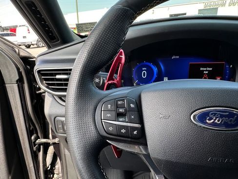 Used 2020 Ford Explorer ST w/ ST Street Pack image 36