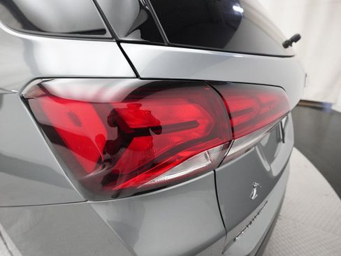 Certified 2023 Chevrolet Equinox LT image 32