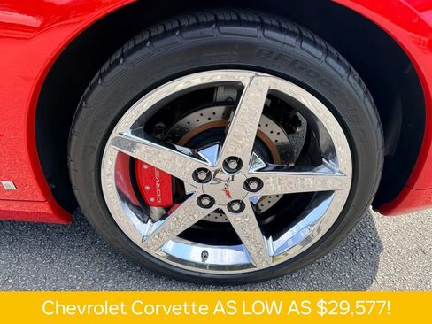 Used 2006 Chevrolet Corvette Coupe w/ Preferred Equipment Group RWD image 30