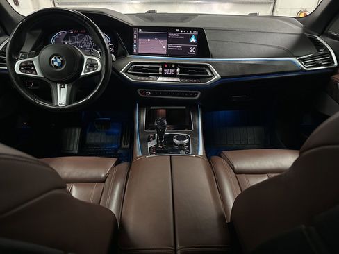Used 2021 BMW X5 xDrive45e w/ M Sport Package image 24