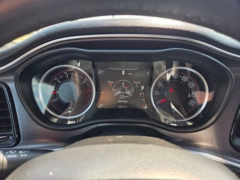 Used 2016 Dodge Challenger R/T RWD image 22