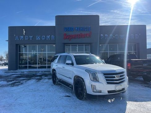 Used 2016 Cadillac Escalade Premium image 1