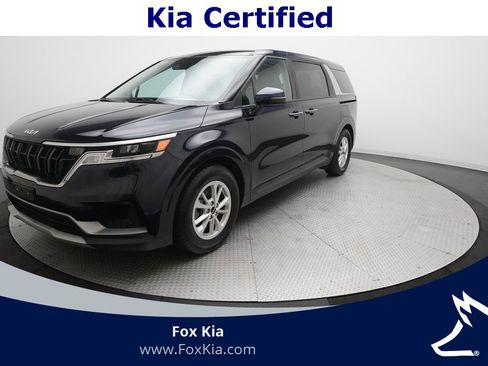 Certified 2024 Kia Carnival LX image 1