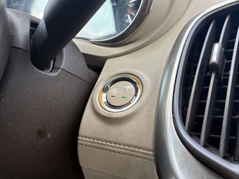 Used 2014 Buick LaCrosse Leather image 16