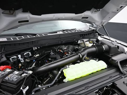 New 2025 Ford F150 Platinum w/ Equipment Group 702A High image 14