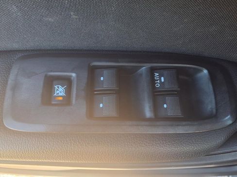 Used 2019 Ford Ranger XL w/ FX4 Off-Road Package image 13