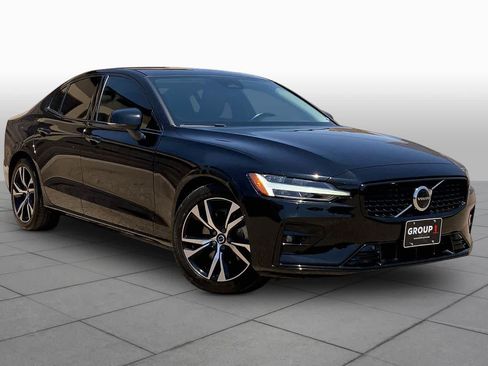 Used 2024 Volvo S60 B5 Plus FWD image 3