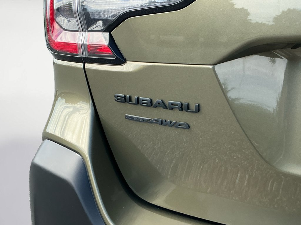 Used 2025 Subaru Outback Onyx Edition AWD/4WD image 19
