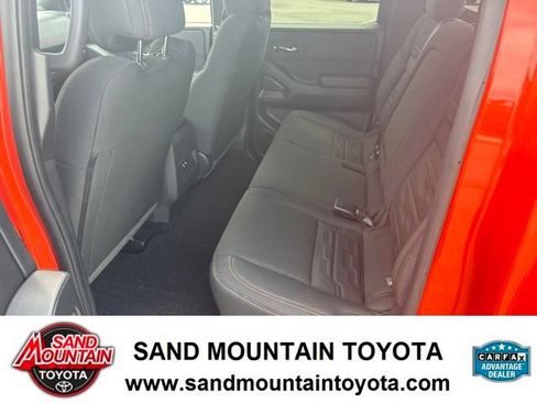 Used 2025 Nissan Frontier Pro-X w/ Tow Package RWD image 13