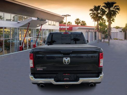 Used 2021 RAM 1500 Big Horn RWD image 4
