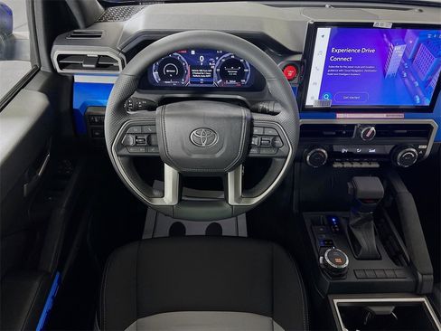 Certified 2025 Toyota Tacoma TRD Sport image 20