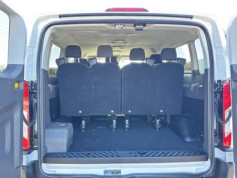 Used 2023 Ford Transit 350 XLT image 18