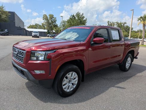 Certified 2024 Nissan Frontier SV w/ SV Convenience Package AWD/4WD image 8