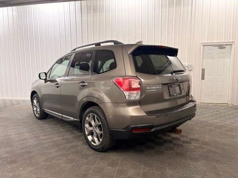 Used 2017 Subaru Forester 2.5i Touring image 3