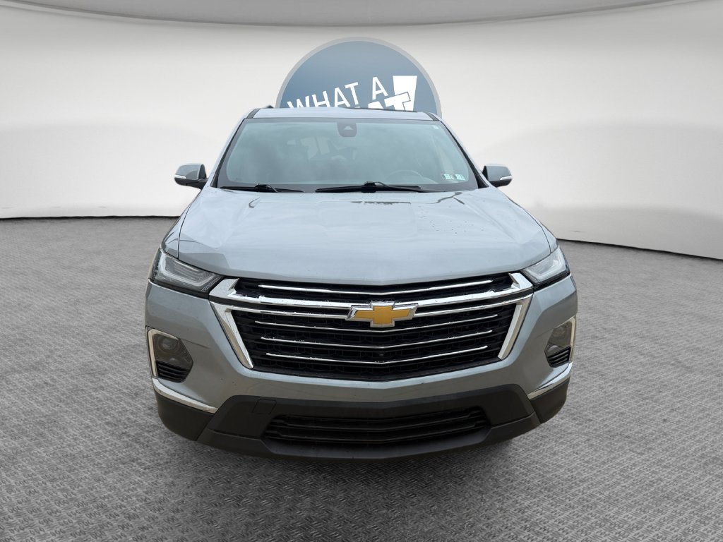 Certified 2023 Chevrolet Traverse LT w/ LT Premium Package AWD/4WD image 9