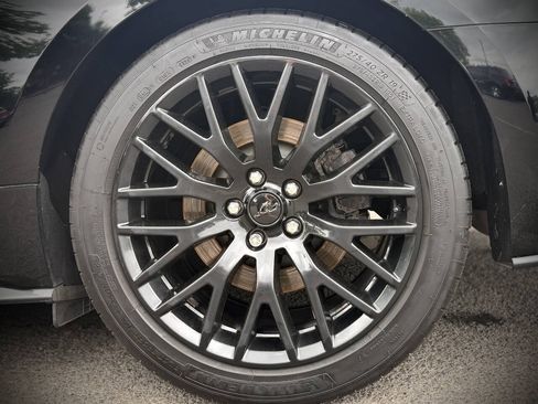Used 2019 Ford Mustang GT w/ GT Performance Package RWD image 17