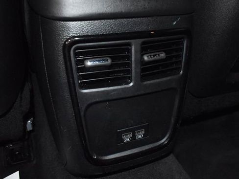 Used 2015 Chrysler 300 S image 21