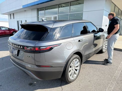 Used 2018 Land Rover Range Rover Velar S AWD/4WD image 3
