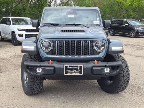 New 2026 Jeep Gladiator Mojave AWD/4WD image 5