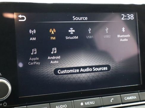 Used 2024 Nissan Rogue SV image 32