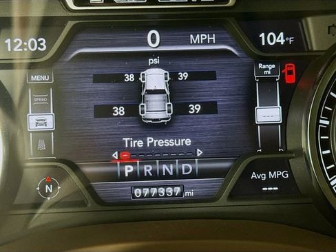 Used 2021 RAM 1500 Laramie image 12