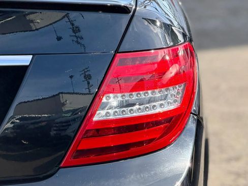 Used 2013 Mercedes-Benz C 250 Sedan image 5