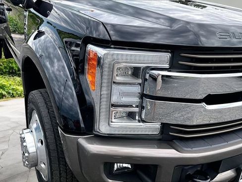Used 2019 Ford F450 King Ranch w/ King Ranch Ultimate Package AWD/4WD image 27