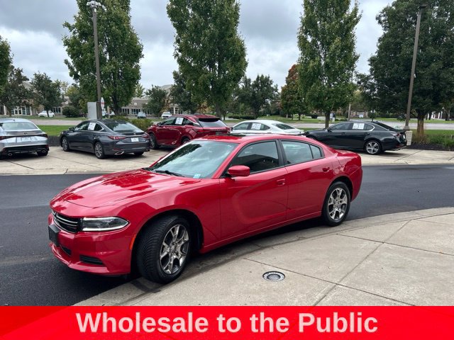 Used 2015 Dodge Charger SE w/ Power Sunroof Group AWD/4WD image 4