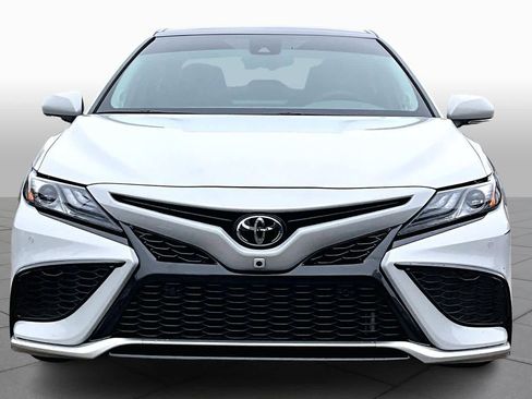 Used 2024 Toyota Camry XSE w/ Driver Assist Package image 4