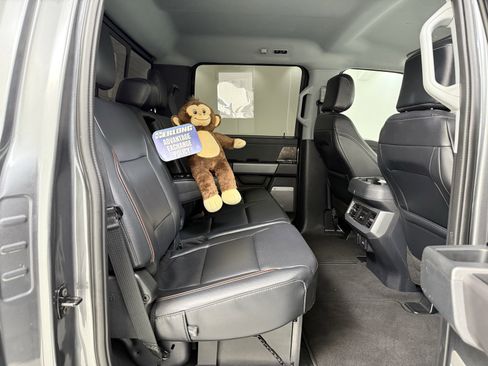Used 2024 Ford F250 Lariat image 34