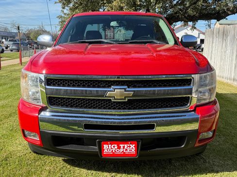 Used 2011 Chevrolet Silverado 1500 LT w/ Texas Edition image 3
