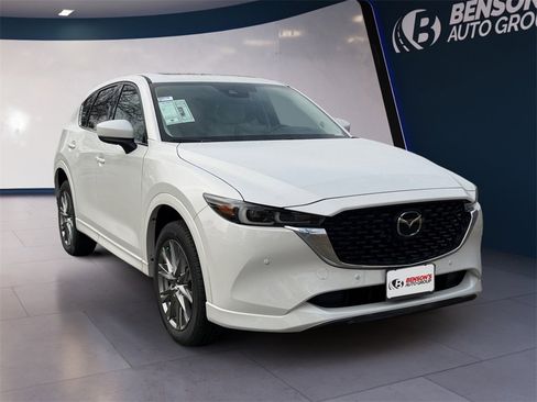 New 2025 MAZDA CX-5 AWD 2.5 S w/ Premium Plus Pkg image 7