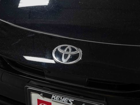 Certified 2023 Toyota Prius Limited w/ Limited Premium Package FWD image 8